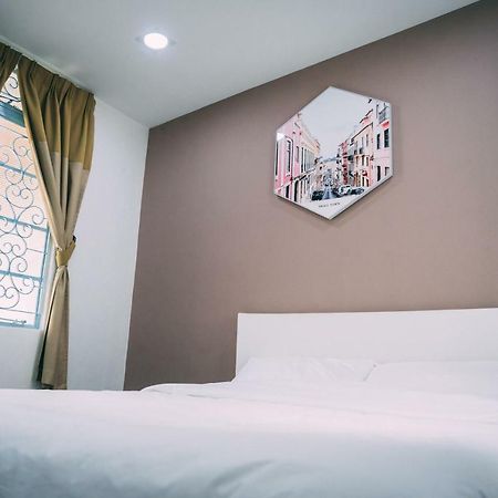Hotel Goodnite Hogwarts George Town Exterior foto